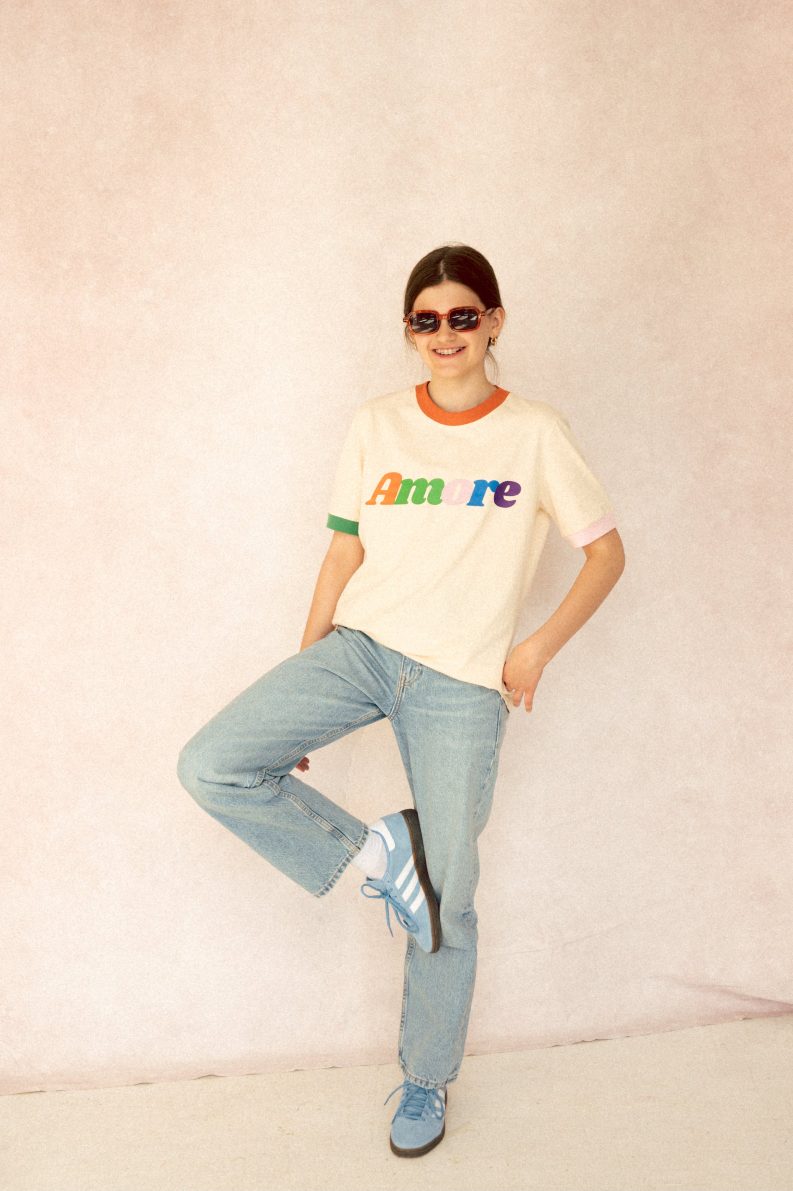 T-SHIRT AMORE COLORI KREMOWY