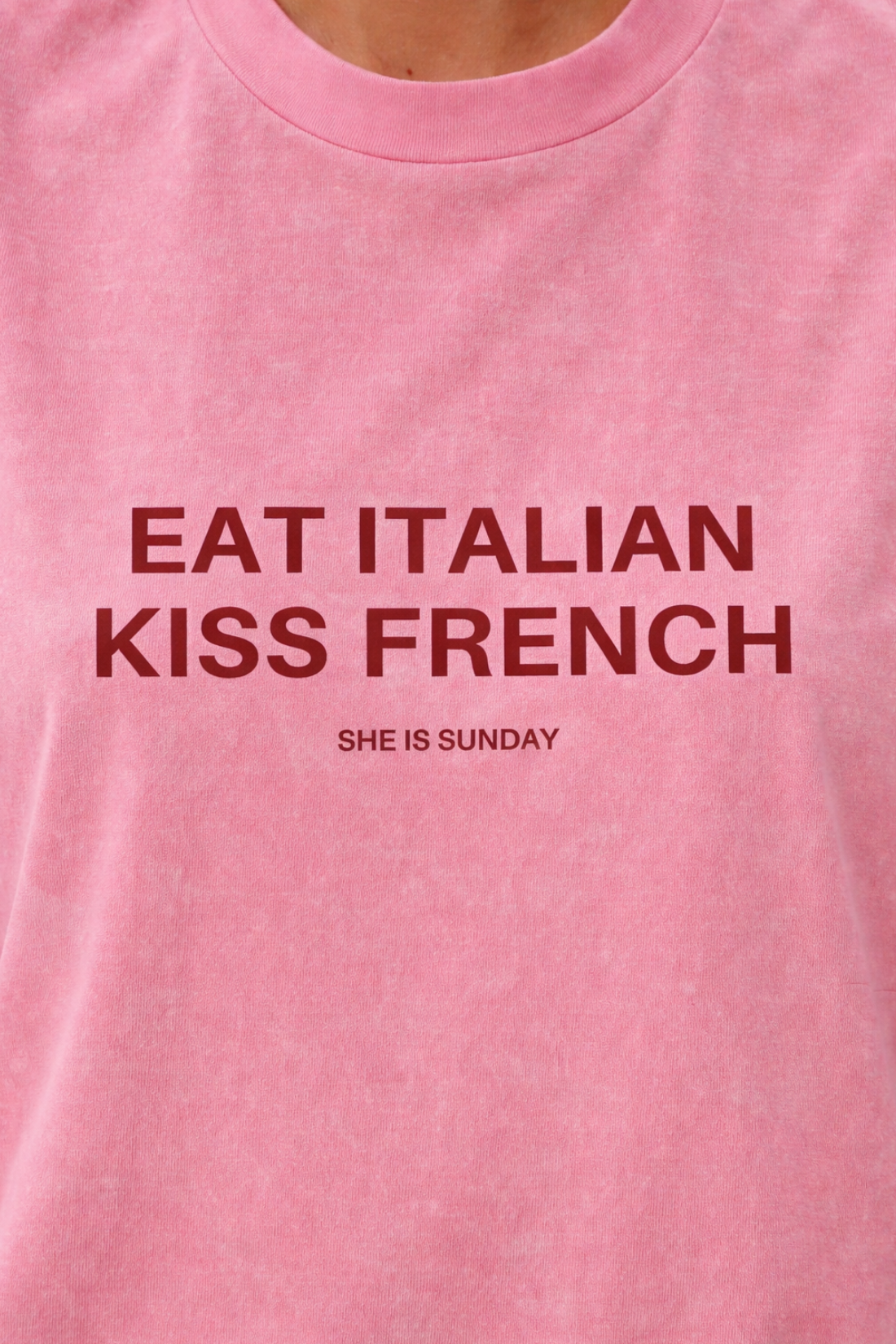 T-SHIRT EAT ITALIAN, KISS FRENCH VINTAGE RÓŻOWY