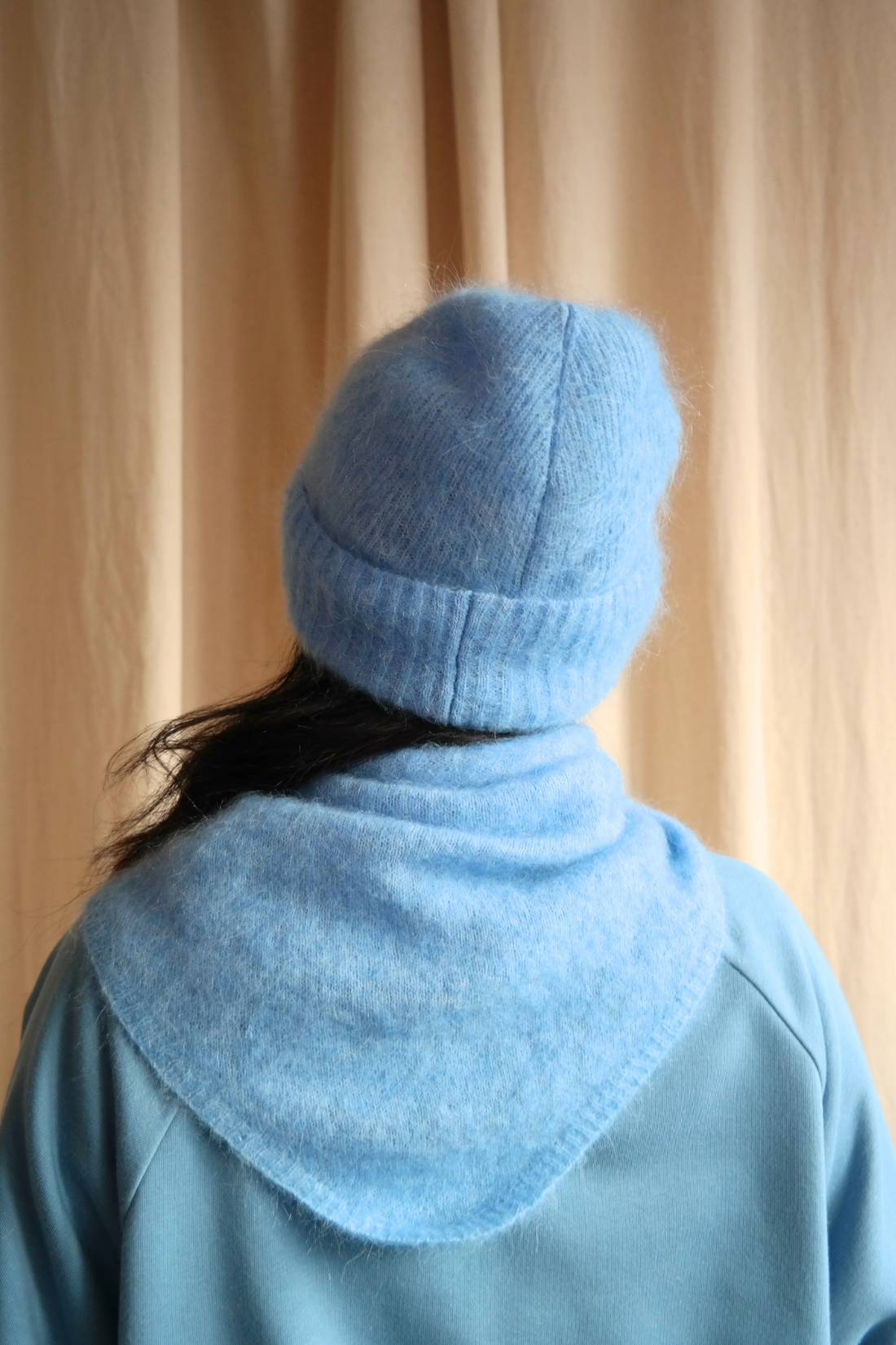 RED NODO SCARF