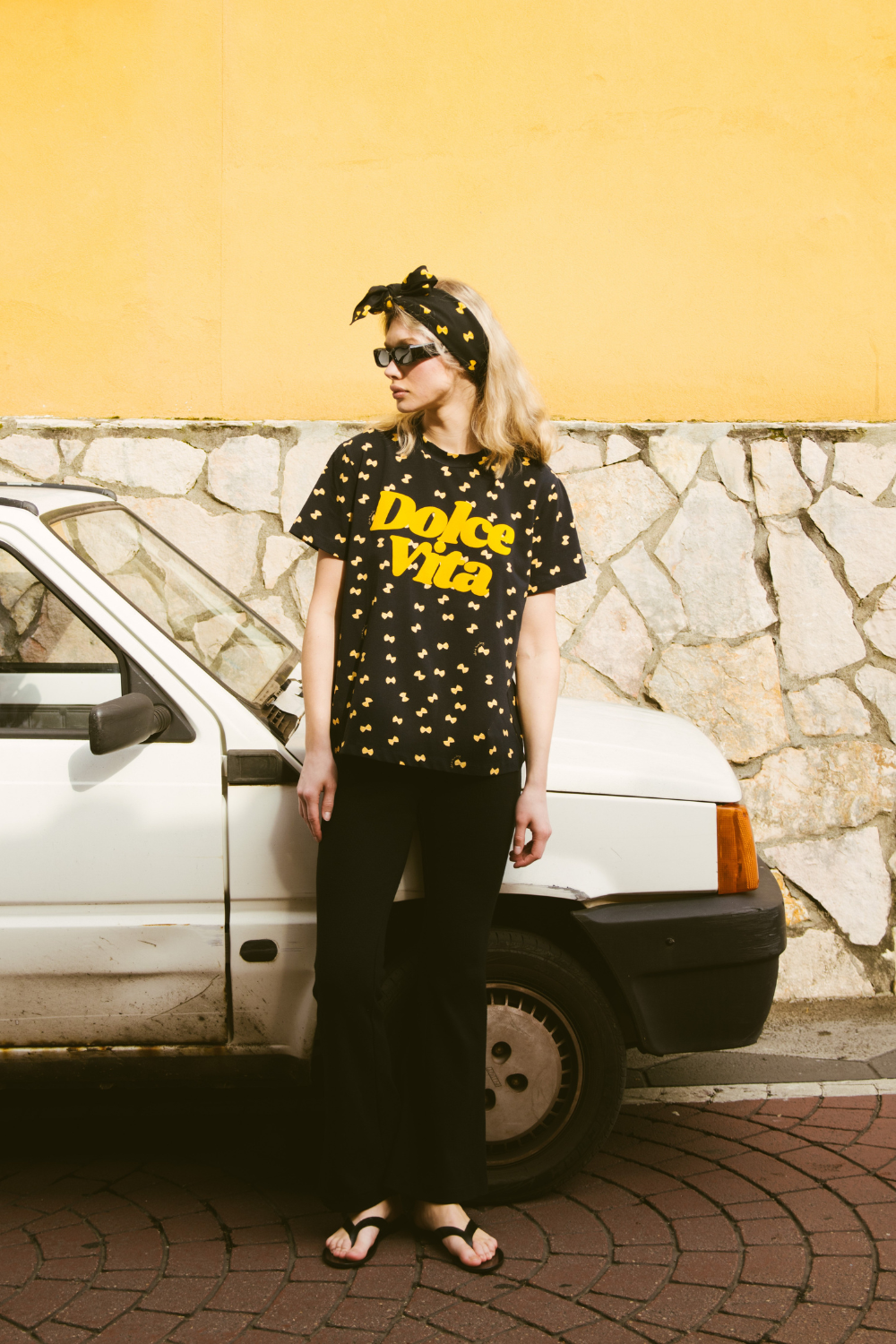 T-SHIRT FARFALLE GRANATOWY