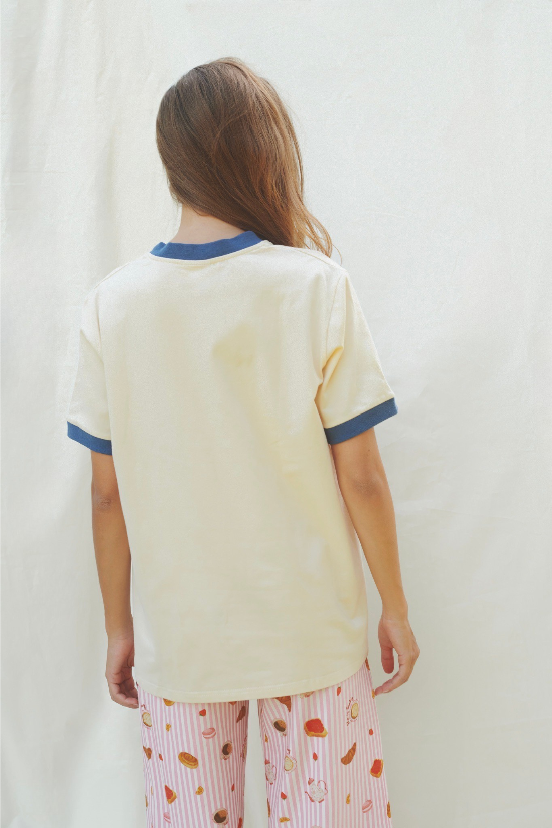 T-SHIRT PANCAKES KREMOWY