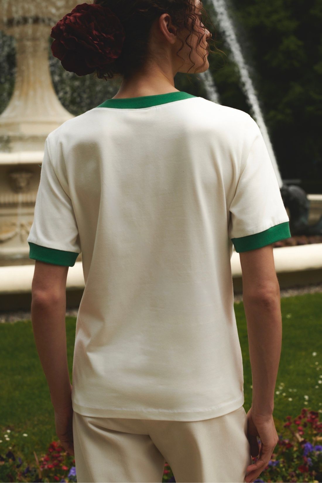 T-SHIRT V-NECK BONJOUR ZIELONY