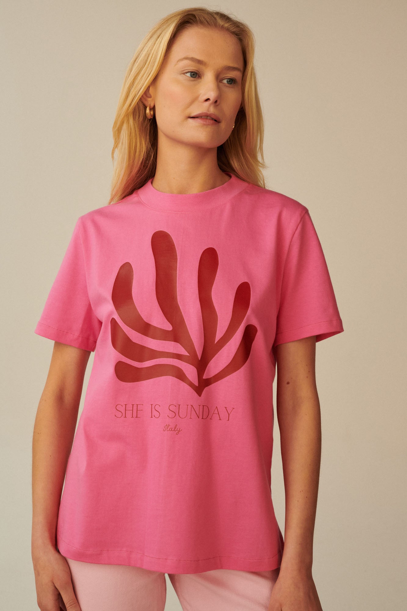T-SHIRT SHE IS SUNDAY ITALIA PINK
