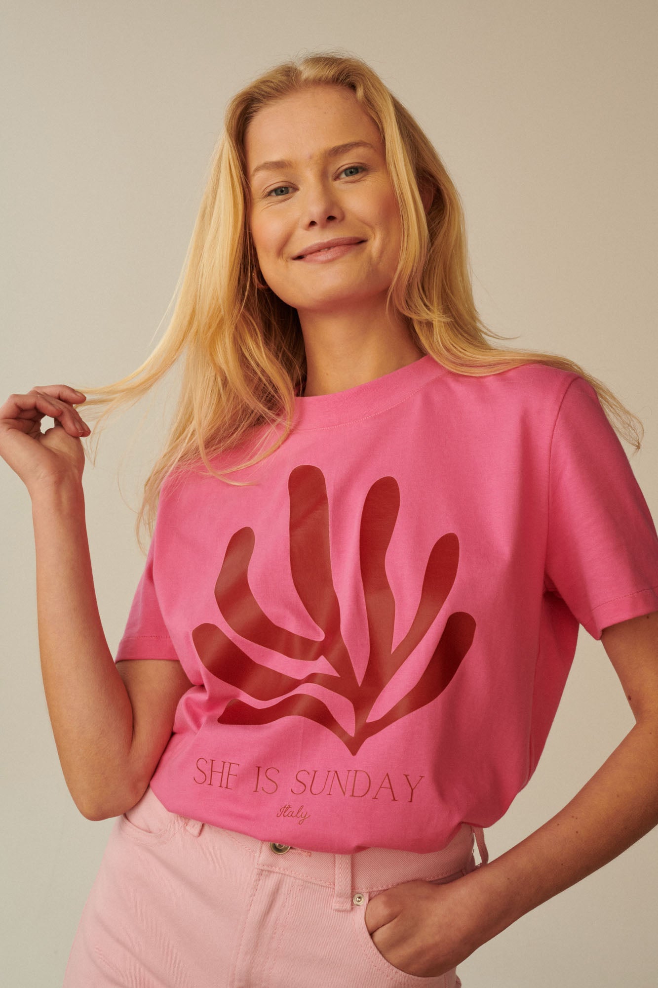 T-SHIRT SHE IS SUNDAY ITALIA PINK