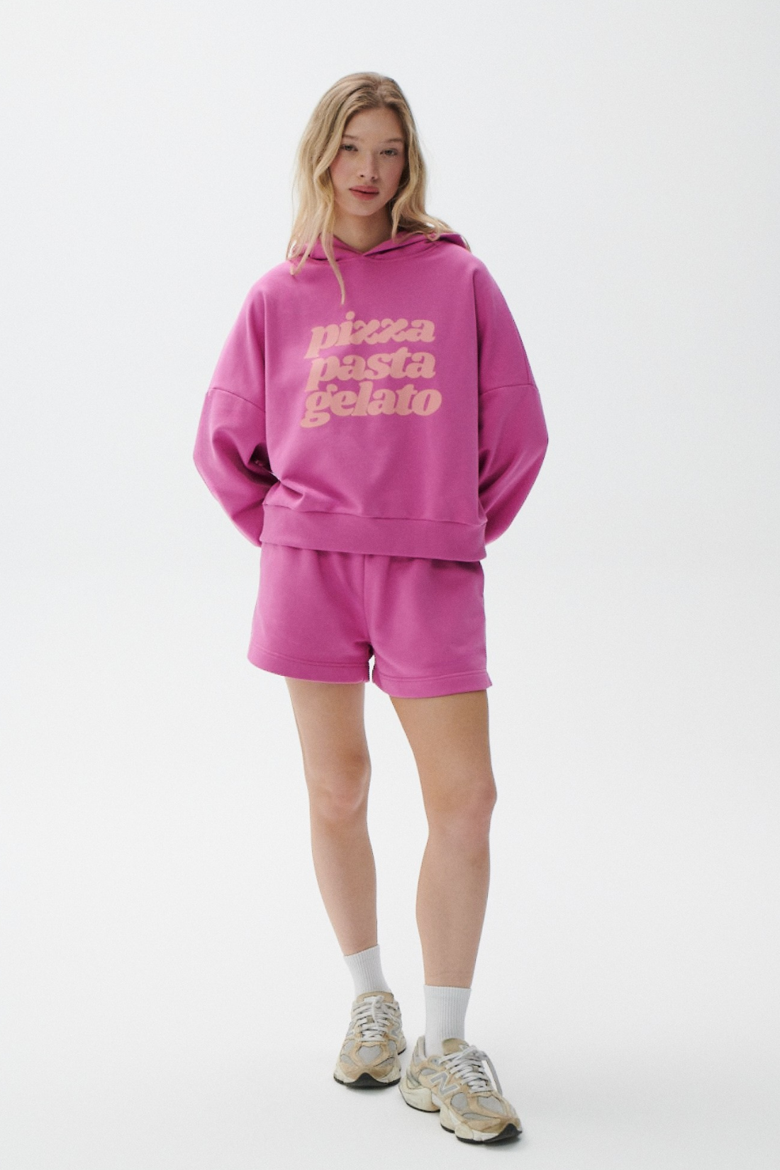 SZORTY PIZZA PASTA GELATO RÓZOWE