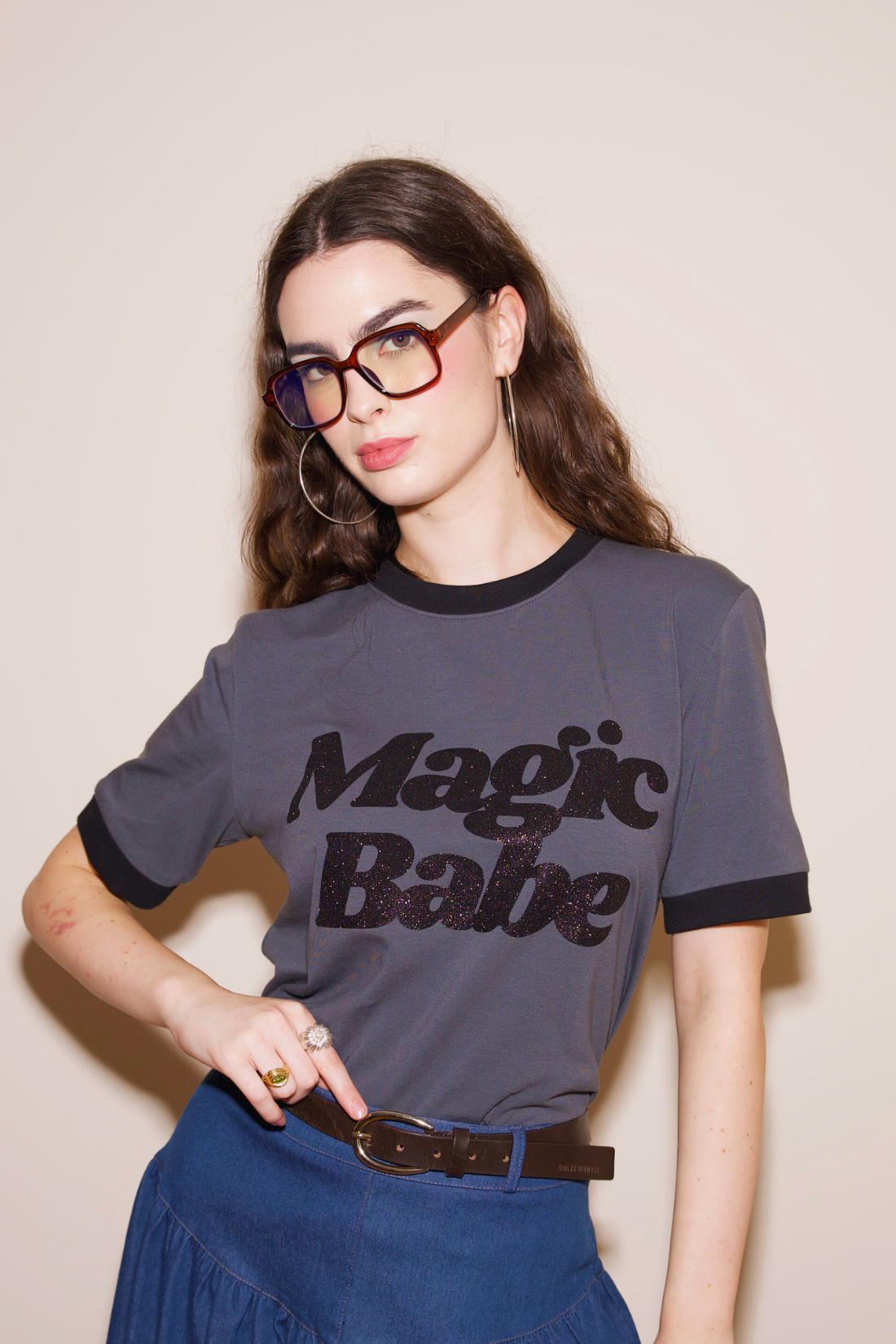 T-SHIRT MAGIC BABE GRAFITOWY