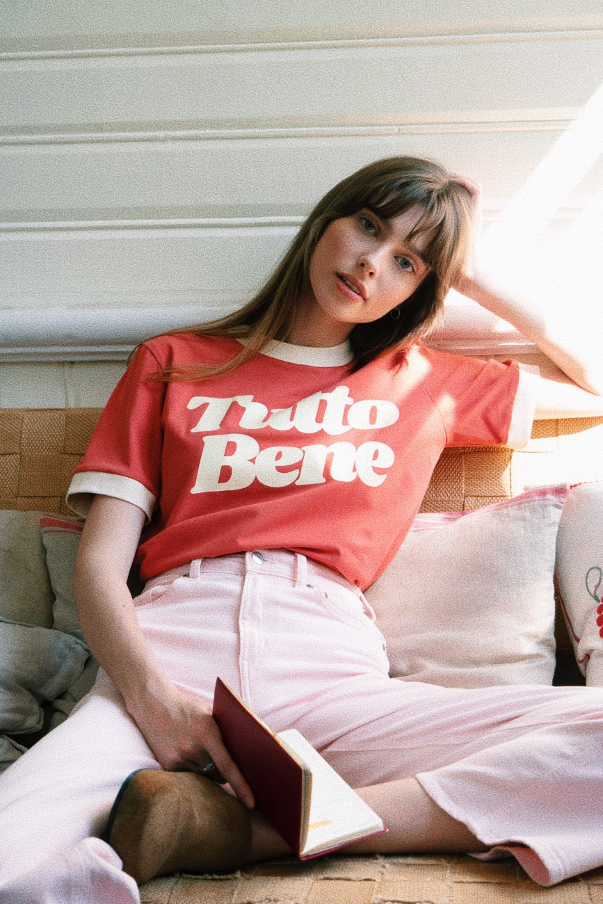 T-SHIRT TUTTO BENE RETRO RED