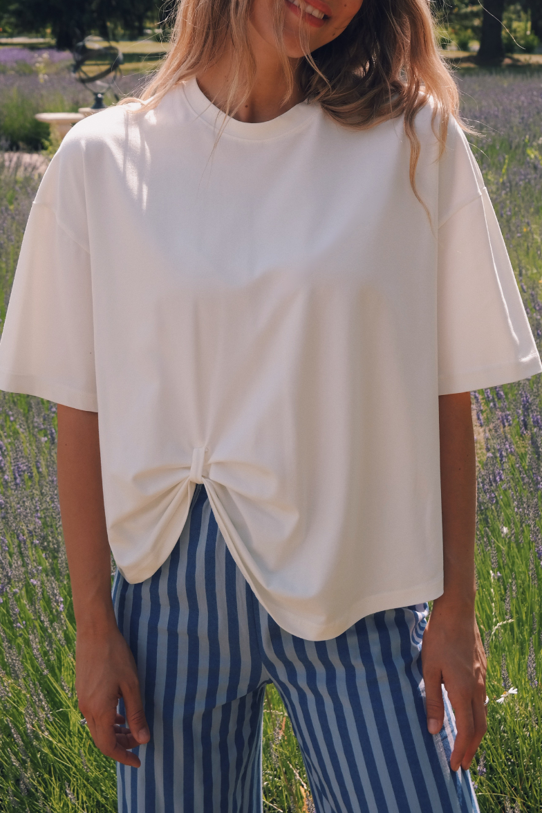 T-SHIRT BIANCO ŚMIETANKOWY