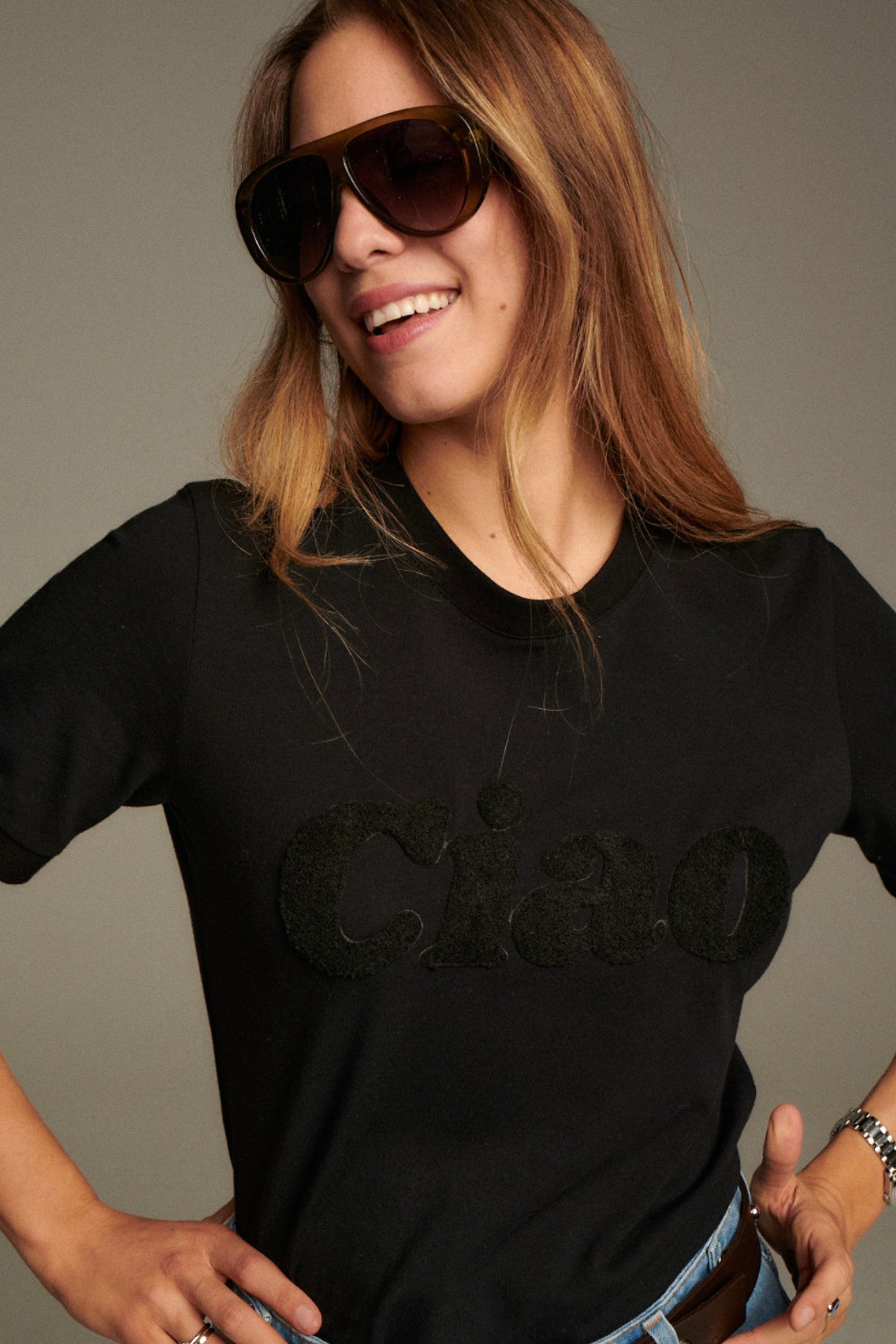 T-SHIRT CIAO CZARNY CHENILLE