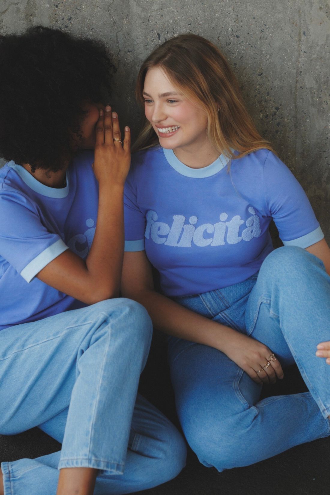 T-SHIRT FELICITA NIEBIESKI