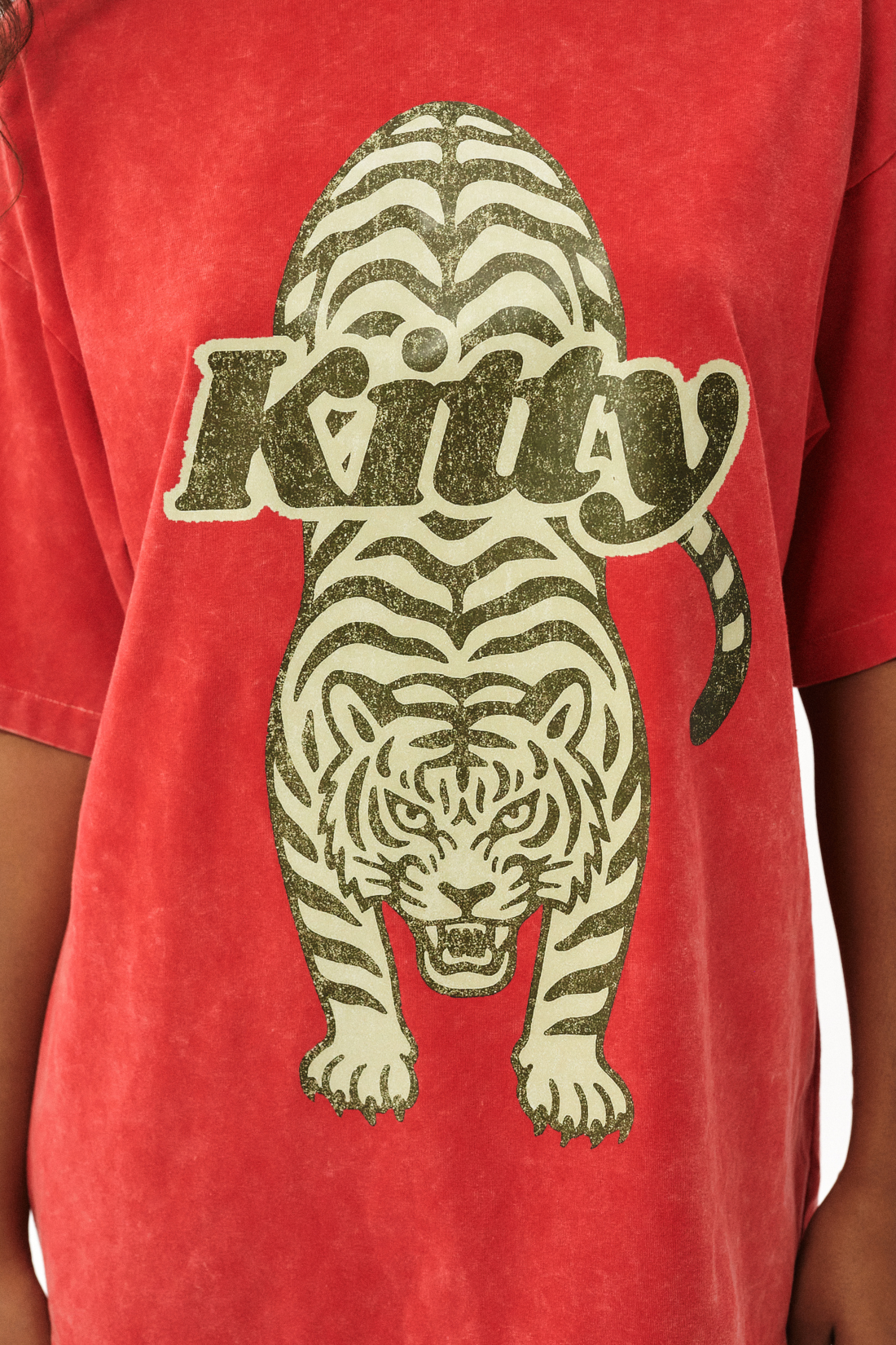 T-SHIRT KITTY CZERWONY