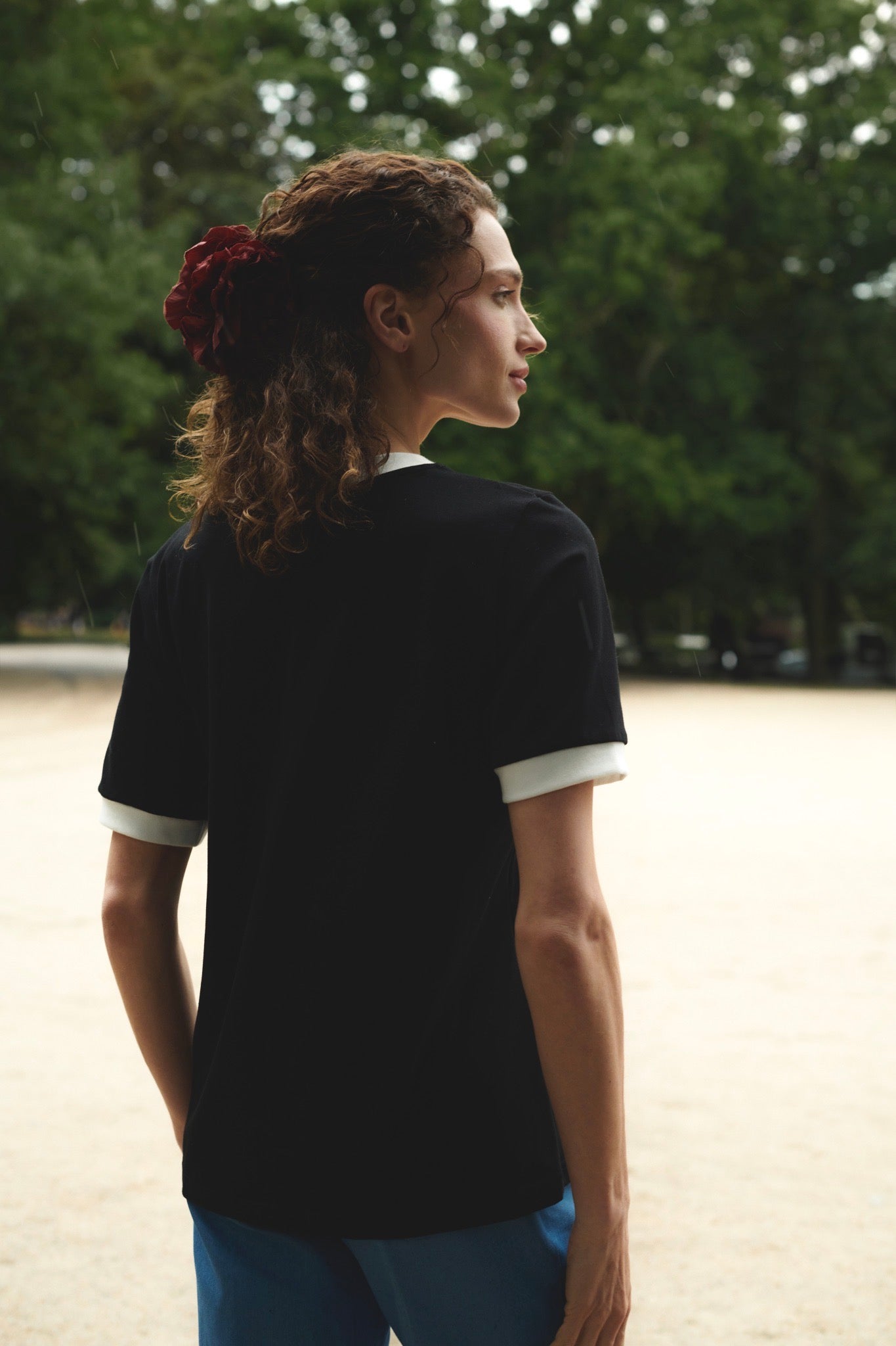 T-SHIRT CIAO V-NECK BLACK