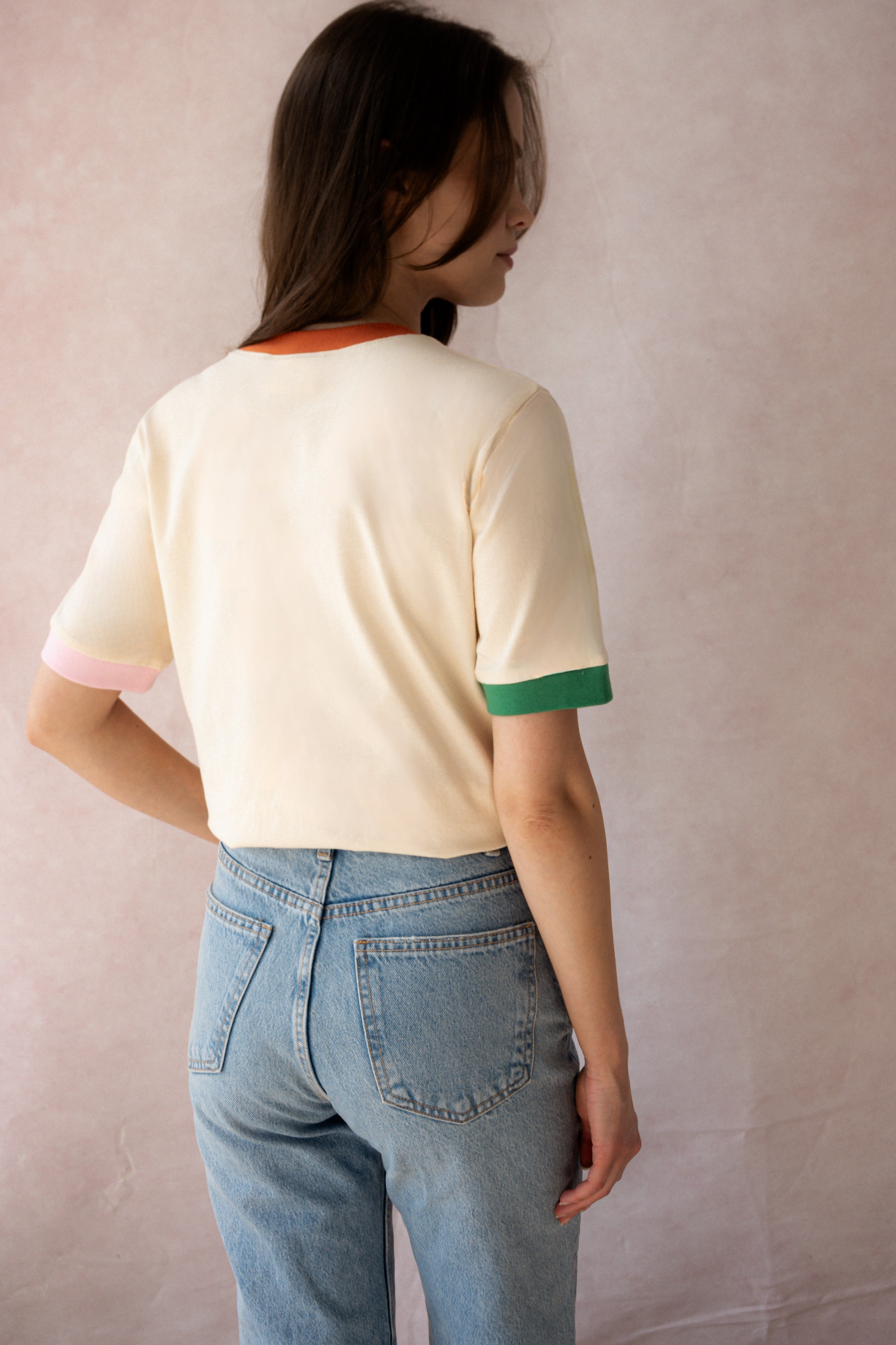 T-SHIRT AMORE COLORI KREMOWY