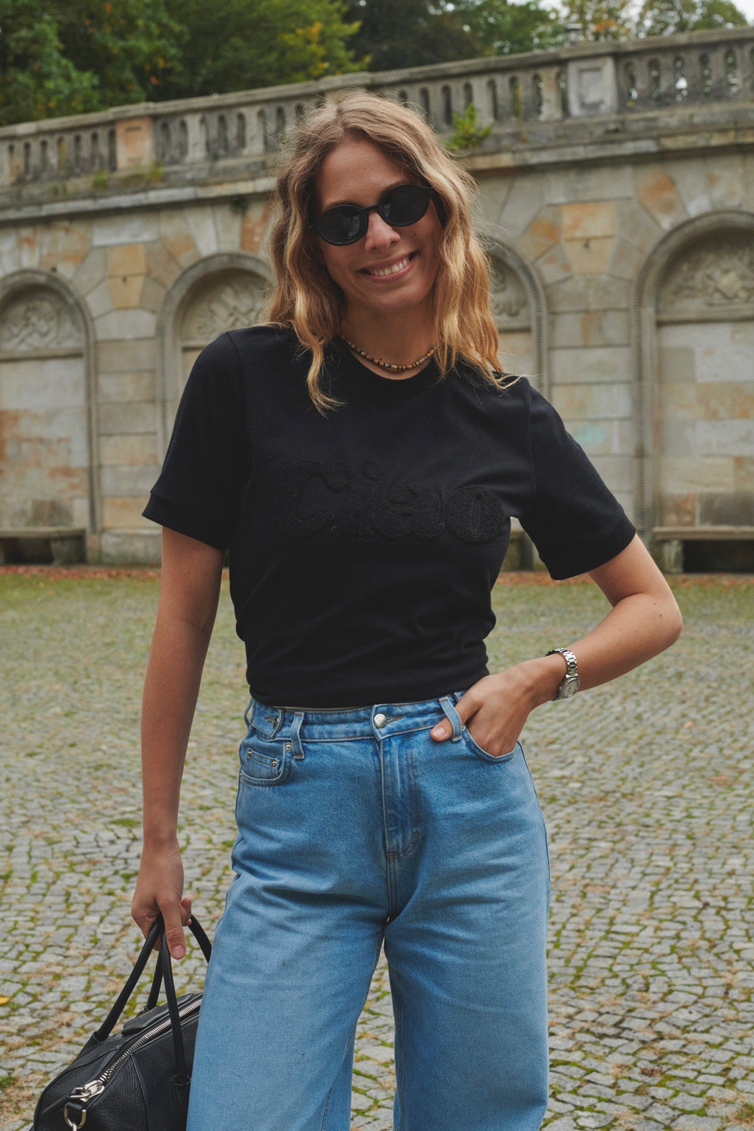 T-SHIRT CIAO CZARNY CHENILLE