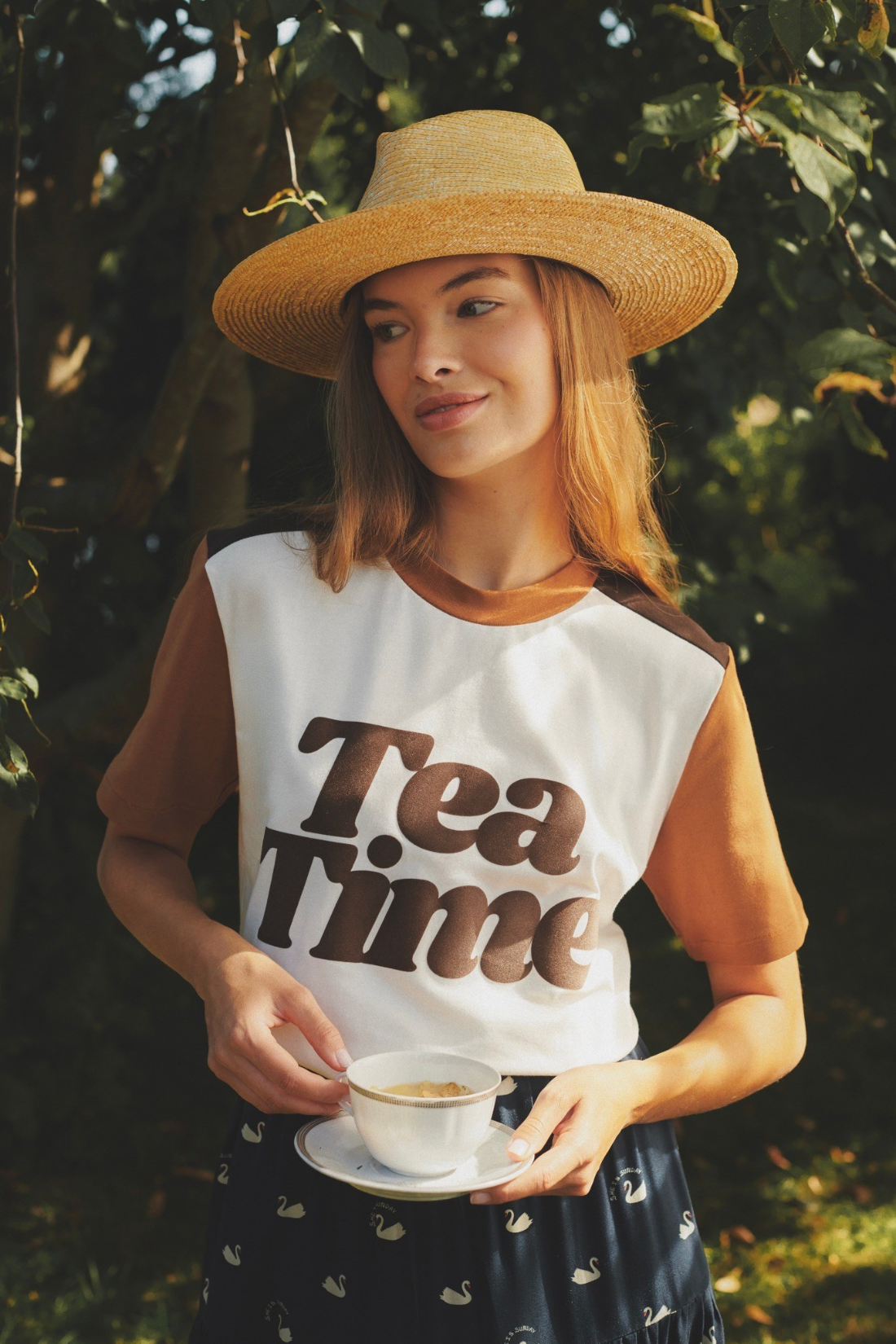 T-SHIRT TEA TIME KREMOWY