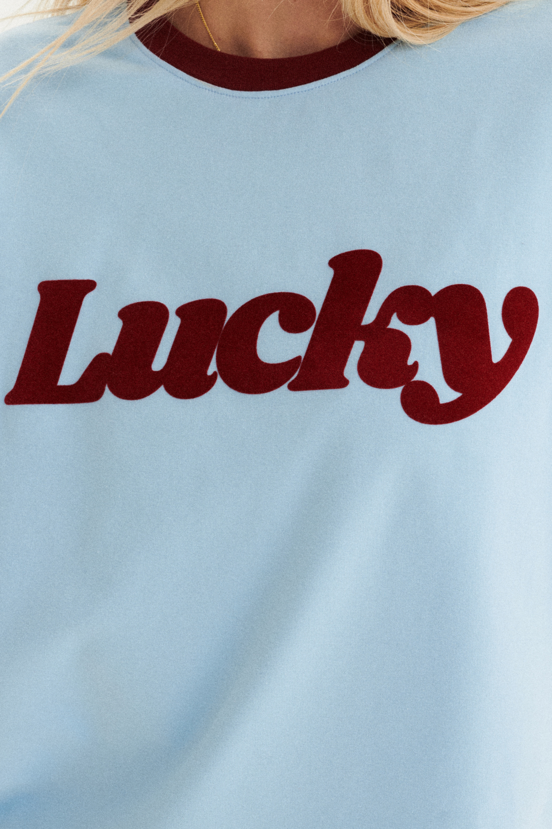 T-SHIRT LUCKY BŁĘKITNY