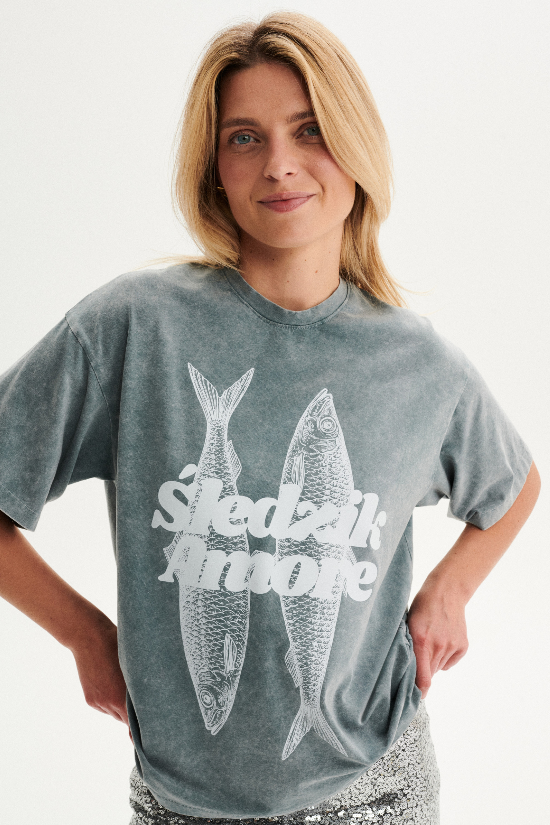 T-SHIRT ŚLEDZIK AMORE