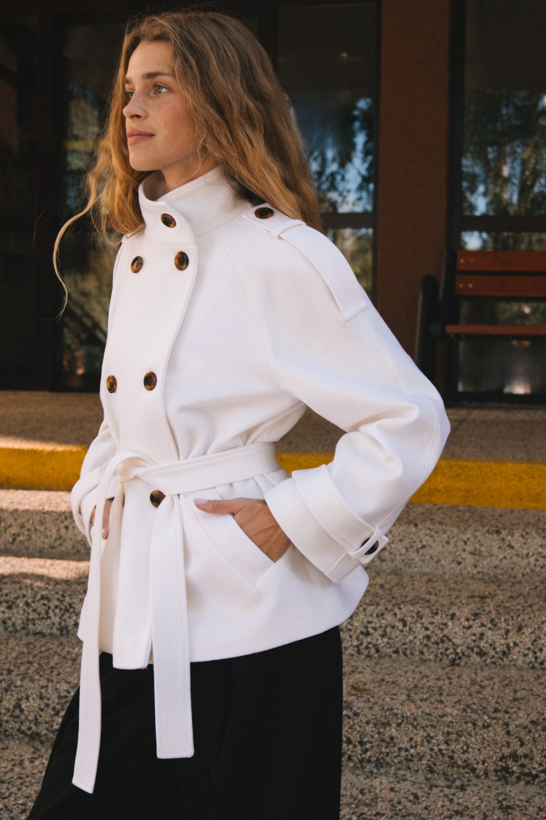 DOLORES ECRU SWEATSHIRT WITH BLACK STRIPES