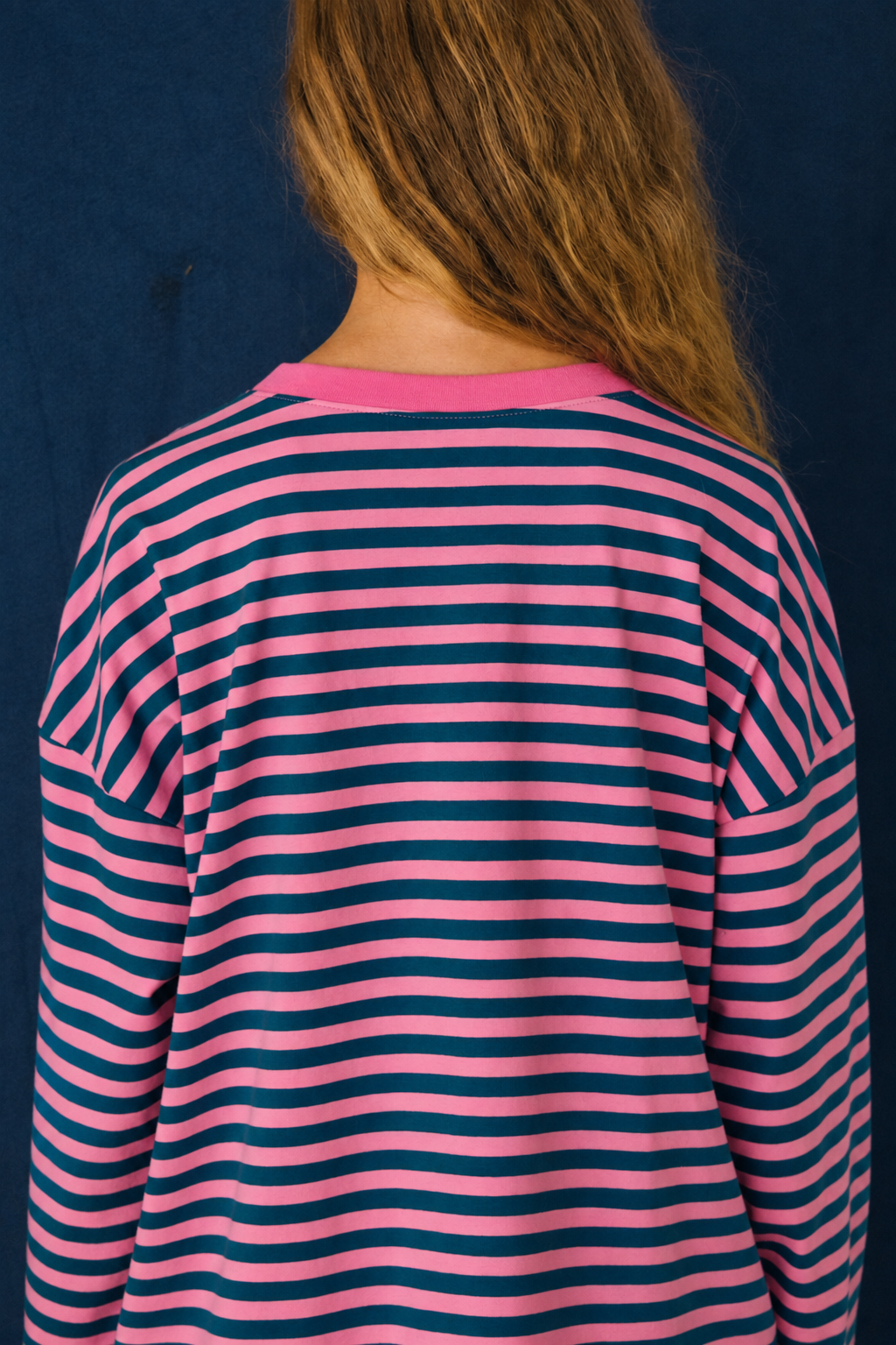 LONGSLEEVE CIAO W PASKI RÓŻOWO-TURKUSOWE