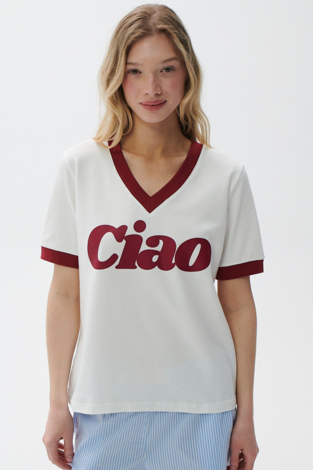 T-SHIRT CIAO V-NECK BIAŁY
