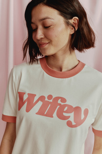 T-SHIRT WIFEY ŁOSOSIOWY
