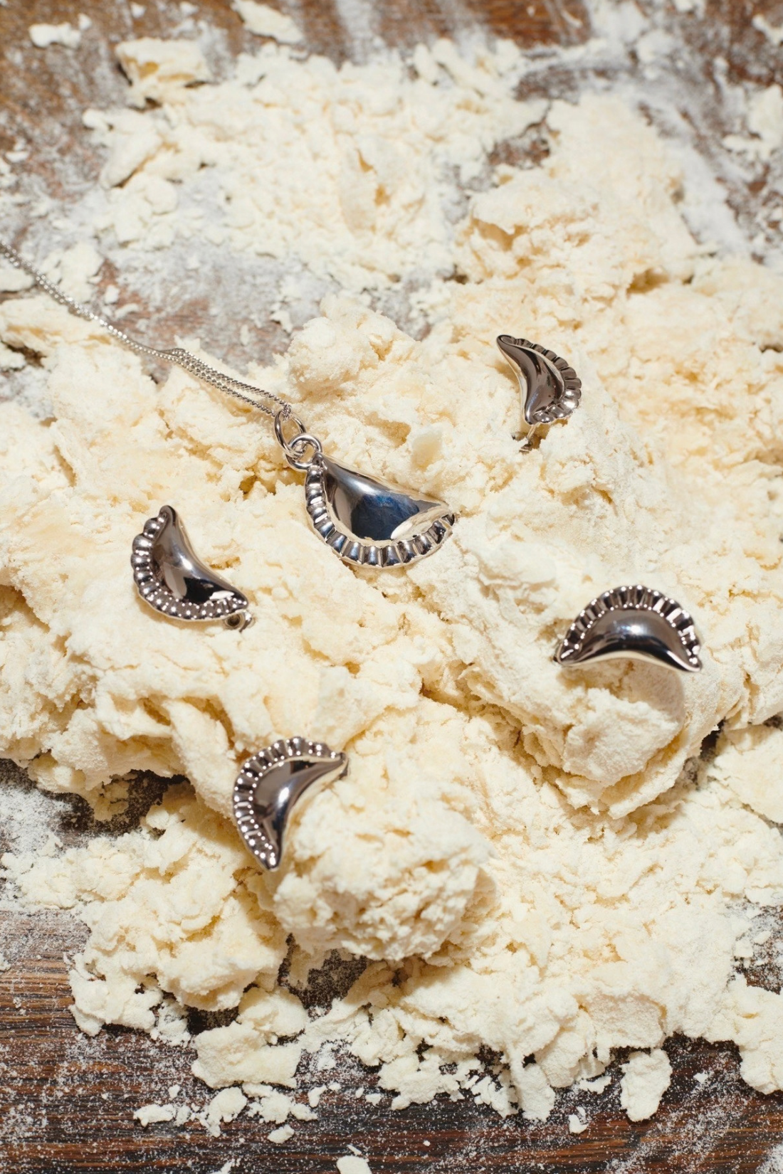 KOLCZYKI PIEROGI SREBRNE