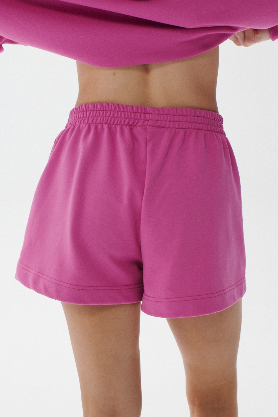 SZORTY PIZZA PASTA GELATO RÓZOWE