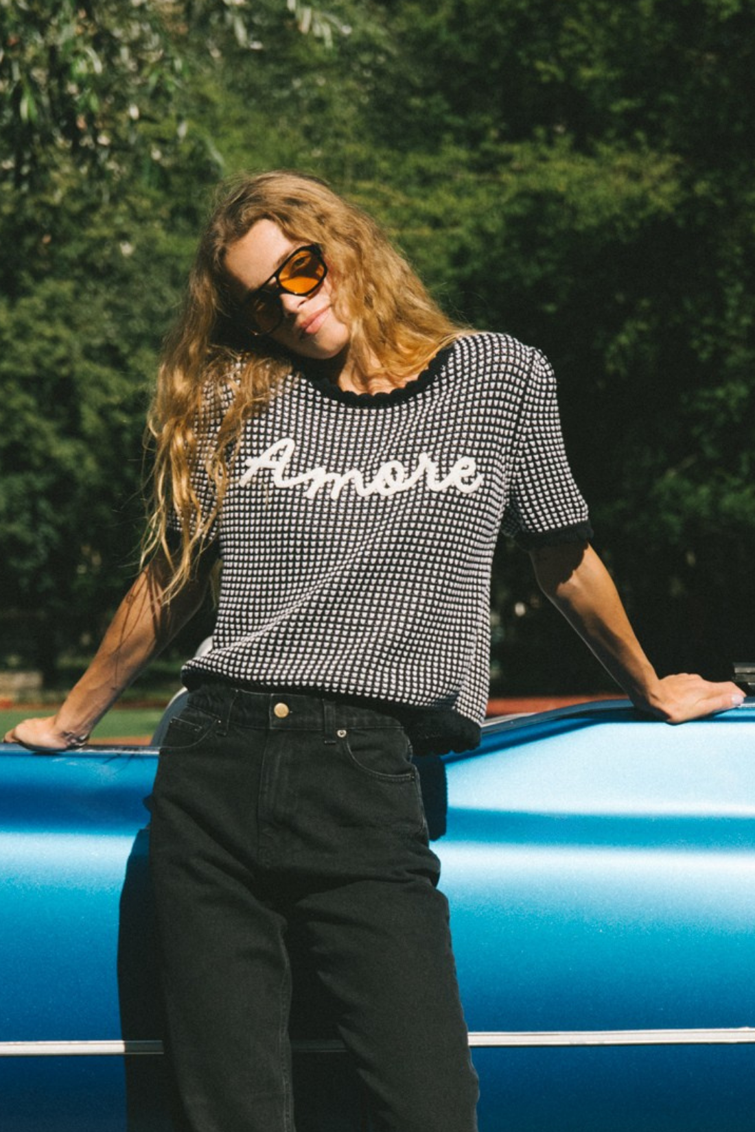 Frida Black and White T-Shirt Made of Organic Cotton