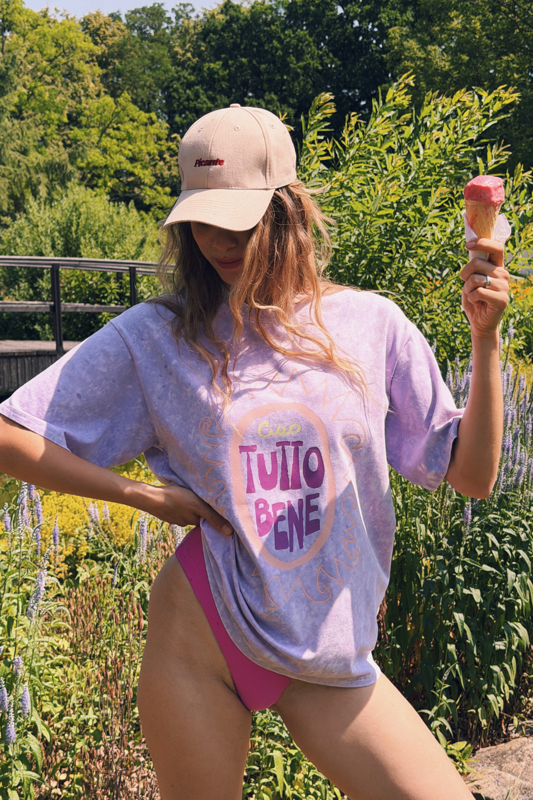 BLUE V-NECK FELICITA T-SHIRT