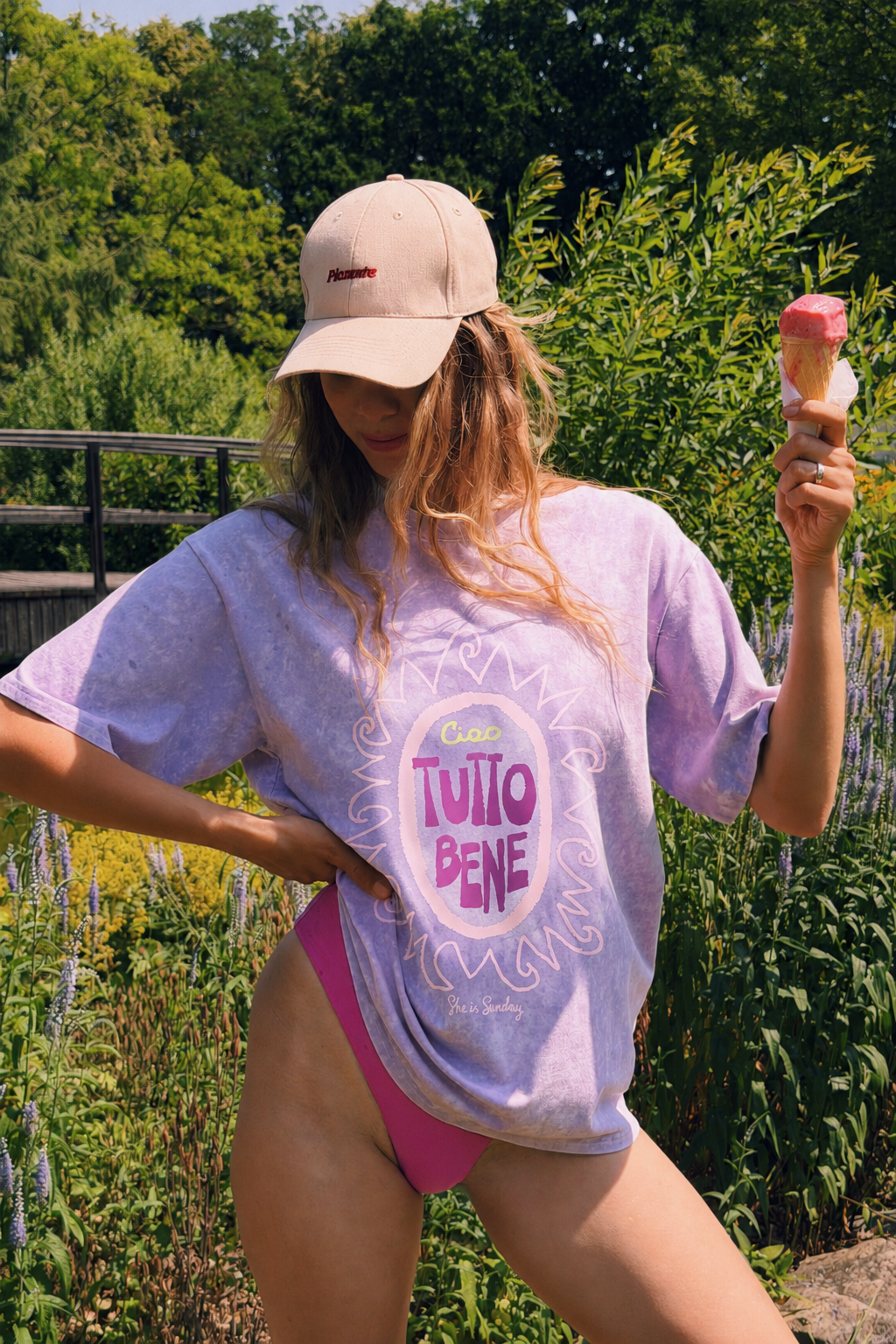 BLUE V-NECK FELICITA T-SHIRT