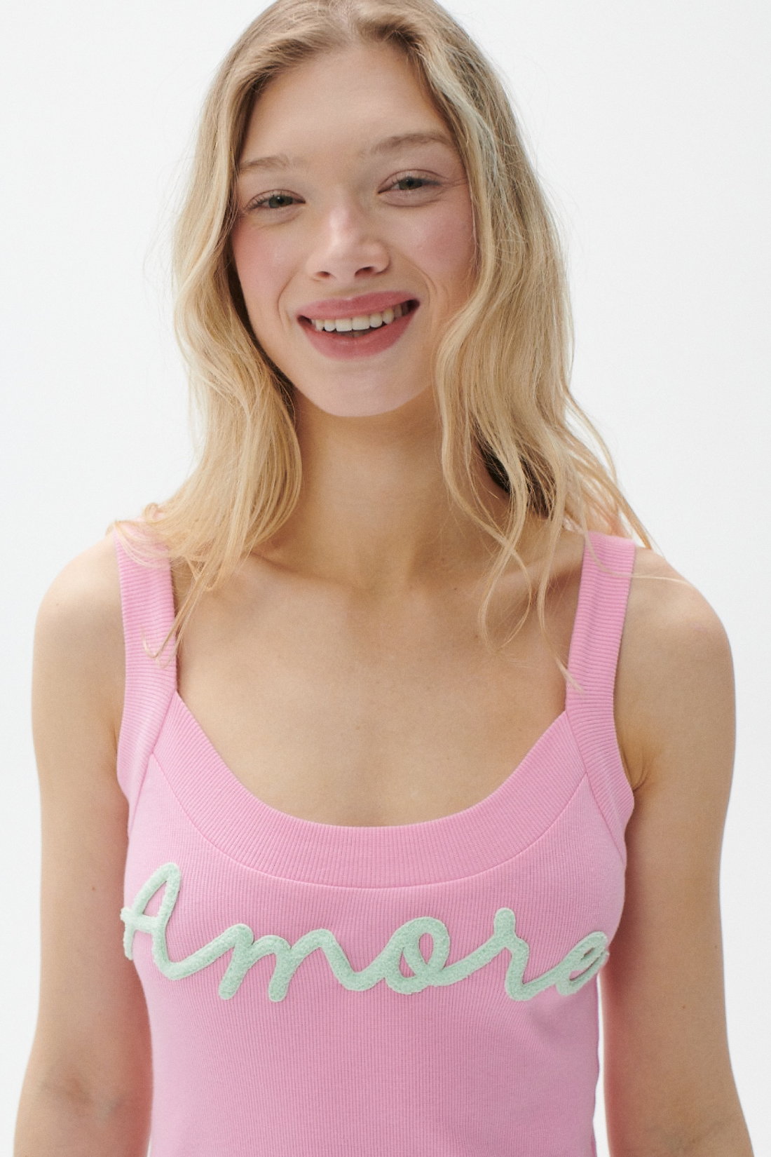 TOP AMORE PINK WITH STRAPS