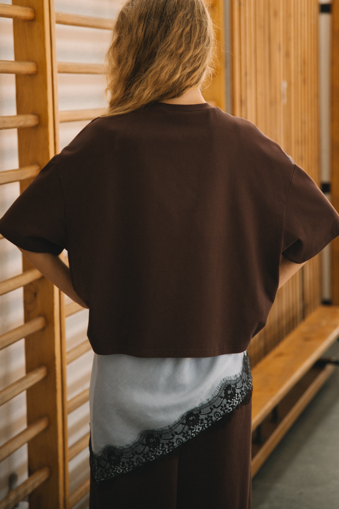 T-SHIRT NO INSPIRATION BOXY CZEKOLADOWY