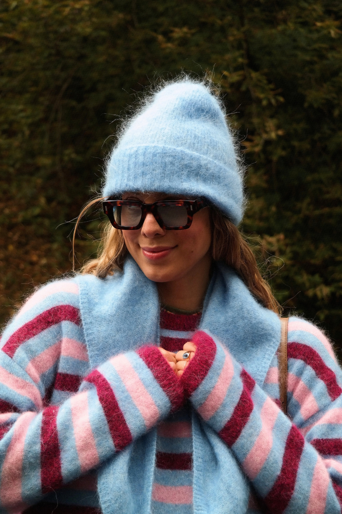 SWETER SUGAR MOHEROWY W PASKI