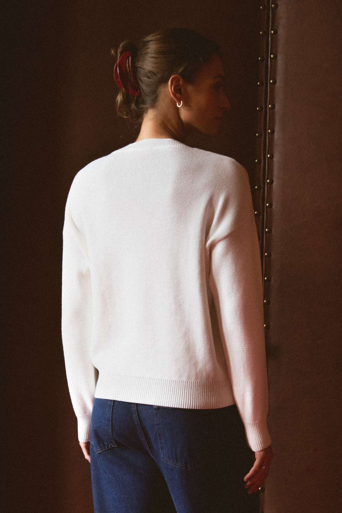 SWETER SADIE KREMOWY Z BAWEŁNY ORGANICZNEJ