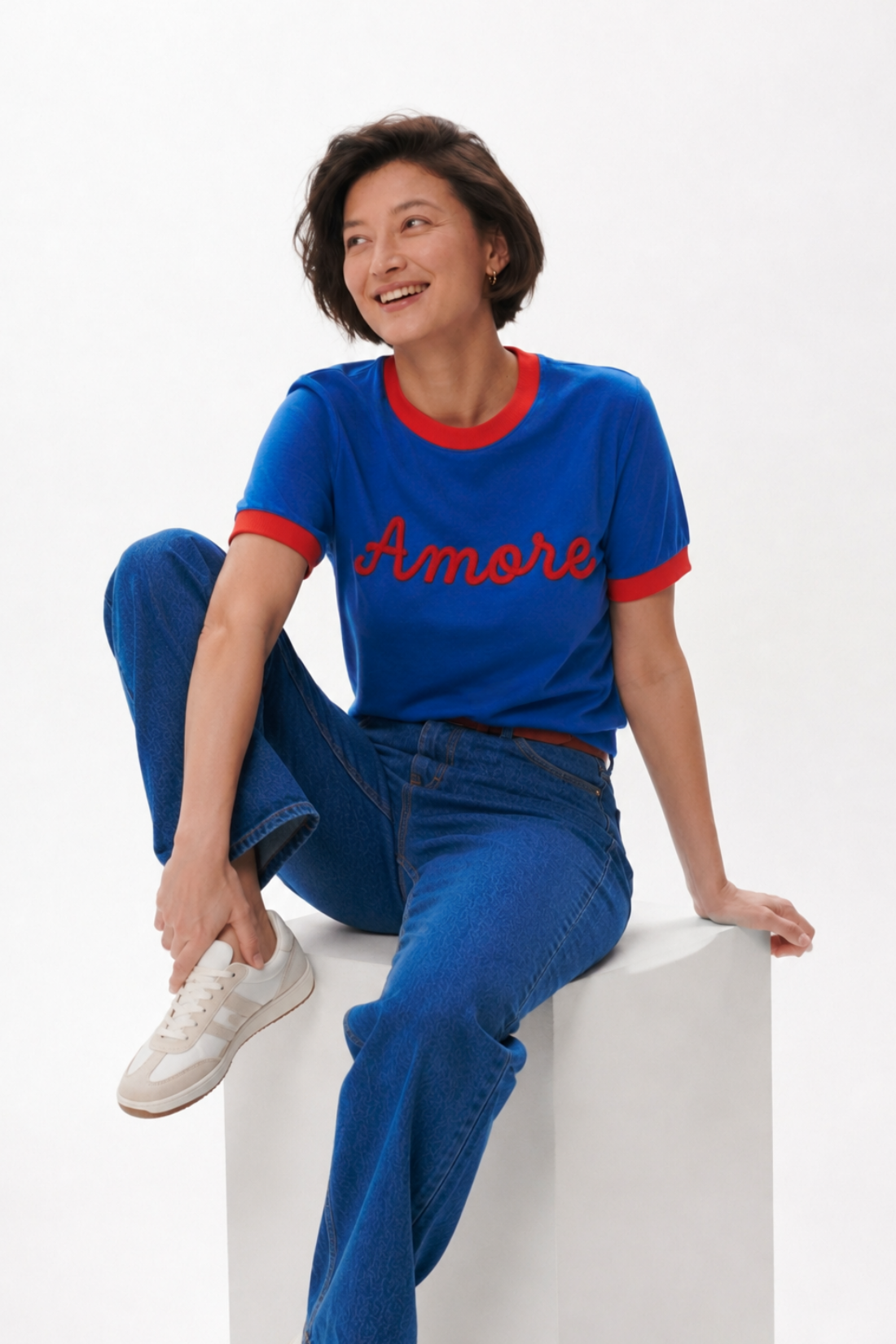 T-SHIRT AMORE KOBALTOWY