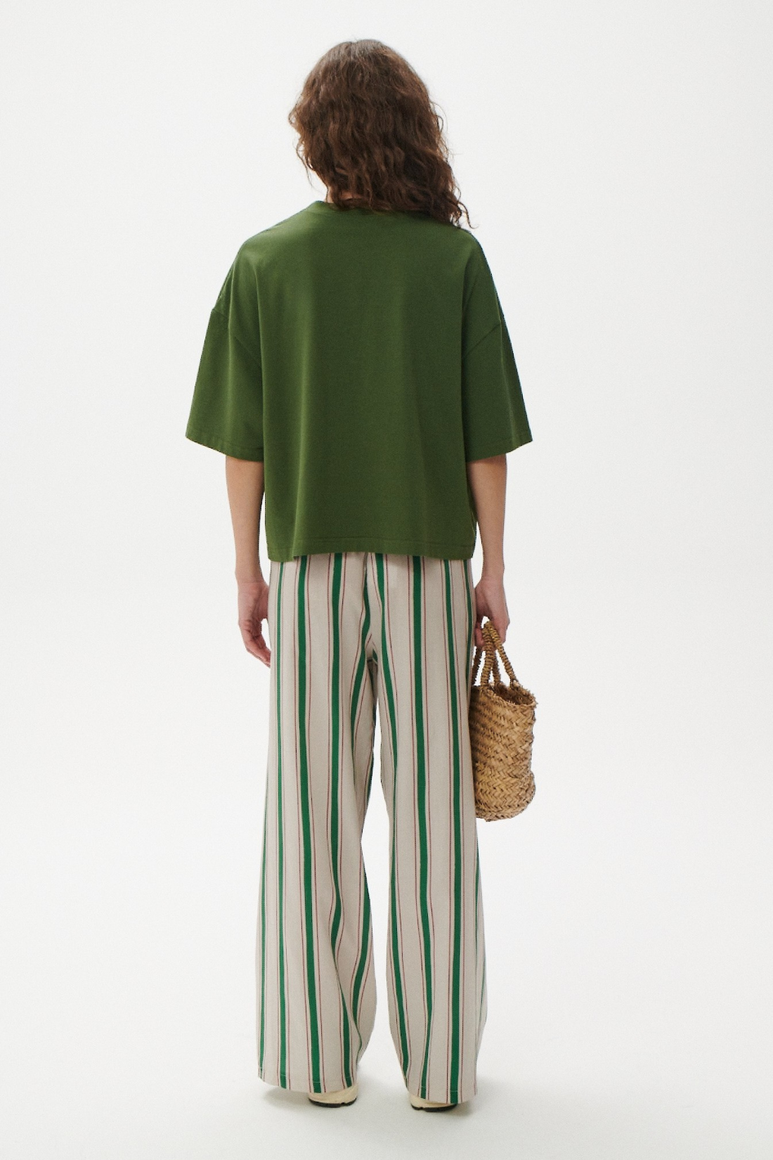 T-SHIRT SZPARAGI AMORE OLIWKOWY