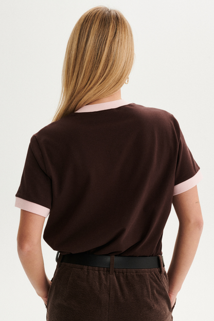 T-SHIRT MAMA COOL CZEKOLADOWY