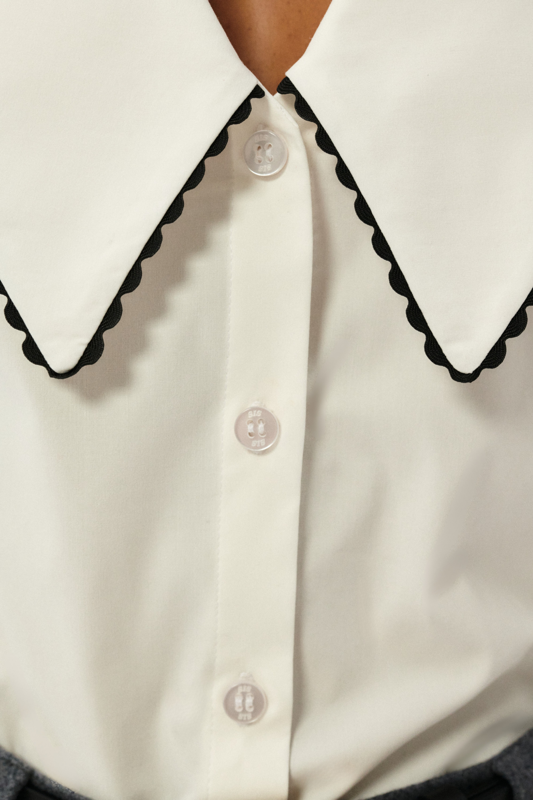 KOSZULA PETITE BIAŁA