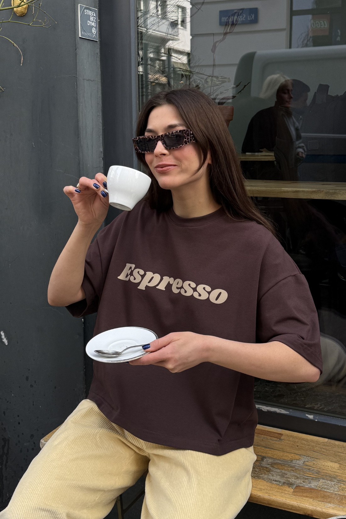 T-SHIRT ESPRESSO BOXY BRĄZOWY