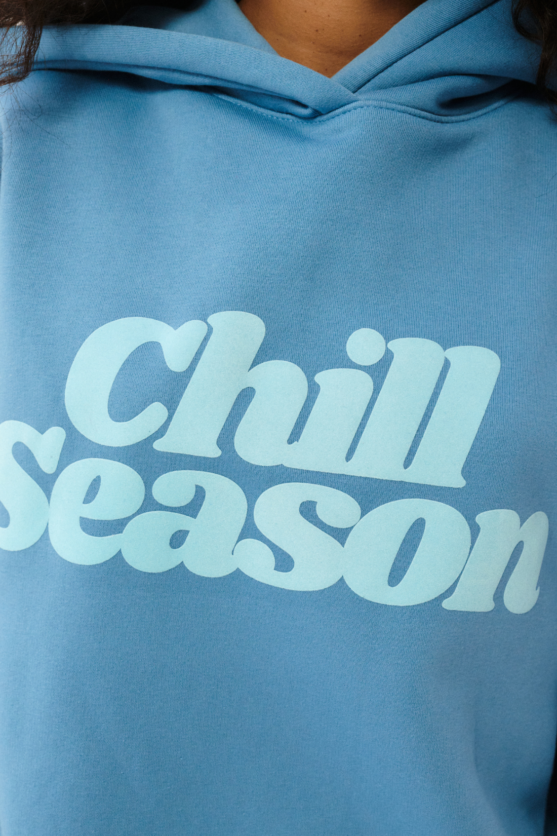 BLUZA CHILL SEASON NIEBIESKA