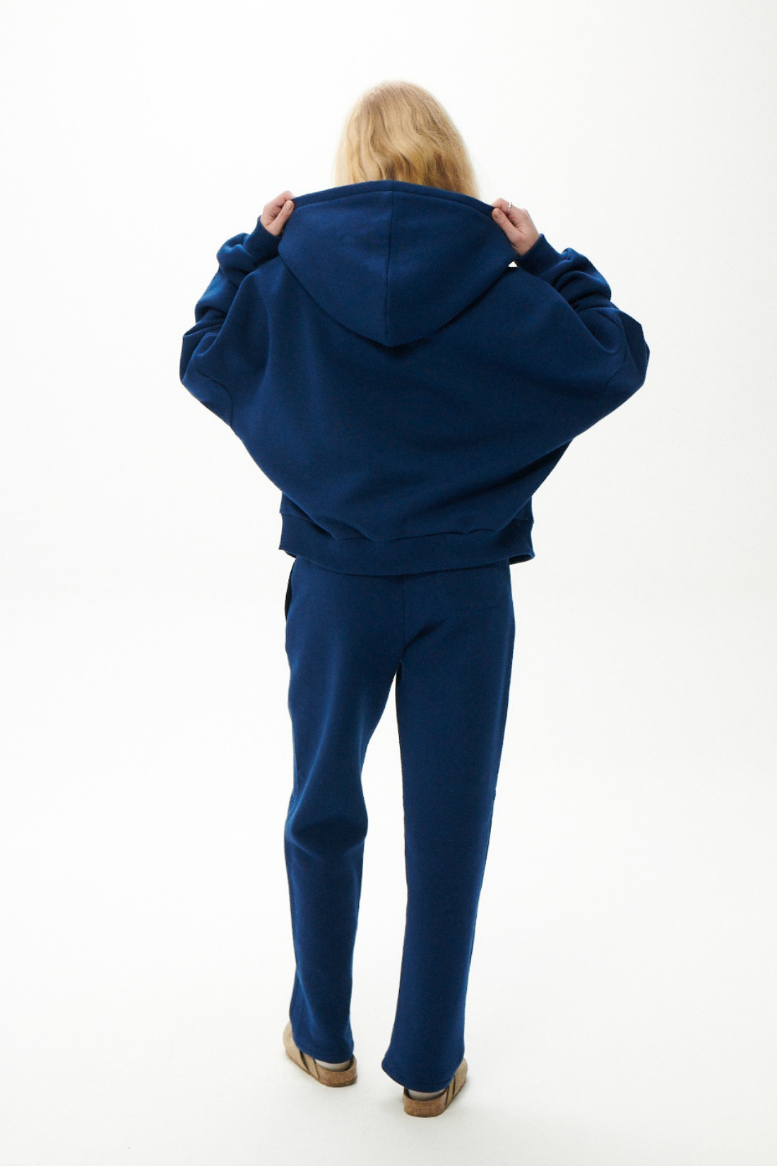 COSMIC NAVY BLUE SWEATSHIRT