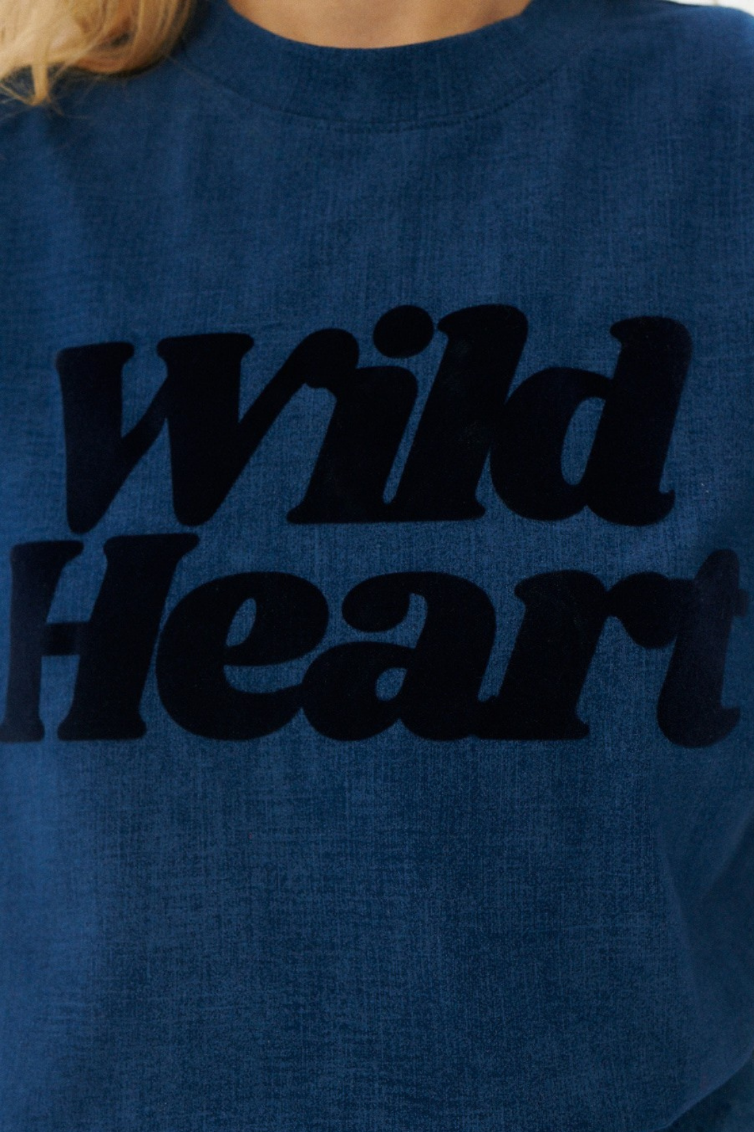 T-SHIRT WILD HEART GRANATOWY