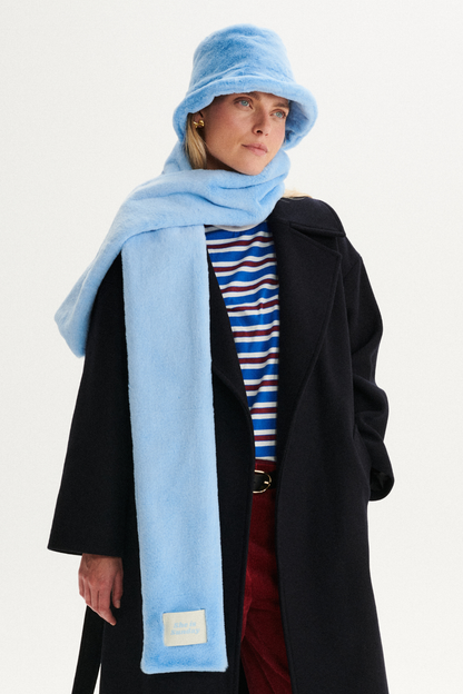 KAPELUSZ FLUFFY BŁĘKITNY