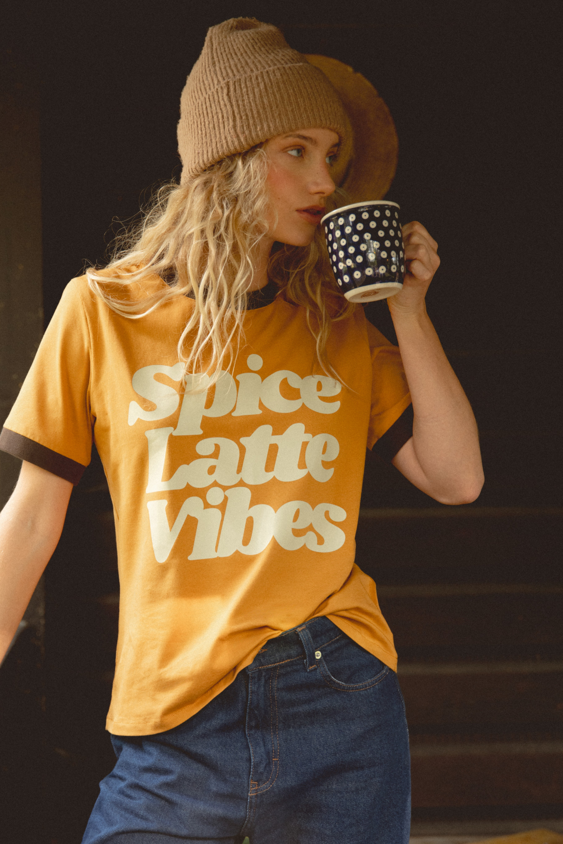 T-SHIRT SPICE LATTE VIBES CYNAMONOWY
