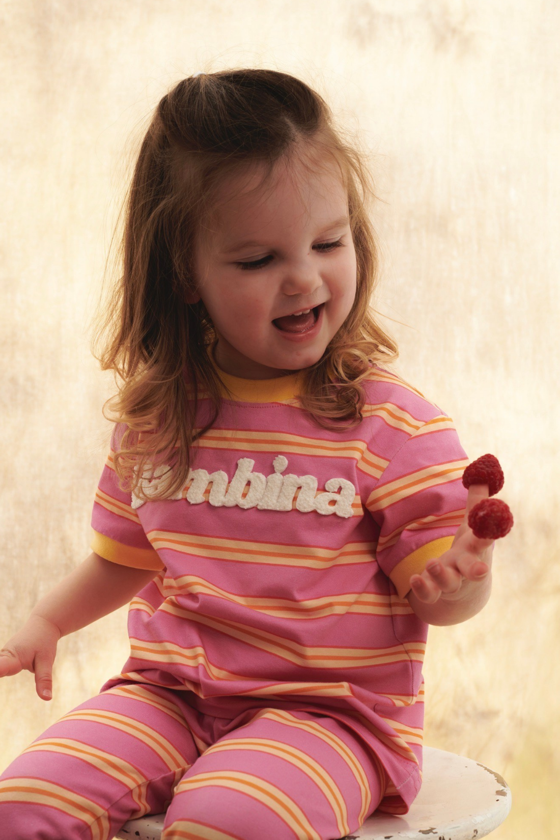 T-SHIRT BAMBINA W PASKI