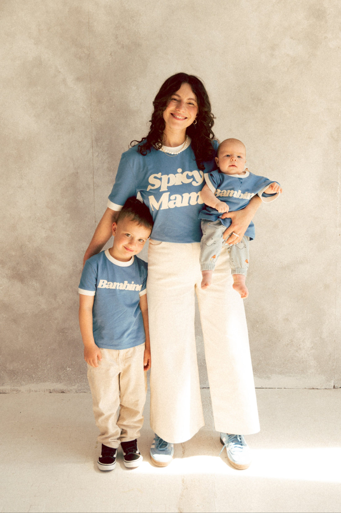 T-SHIRT SPICY MAMA NIEBIESKI