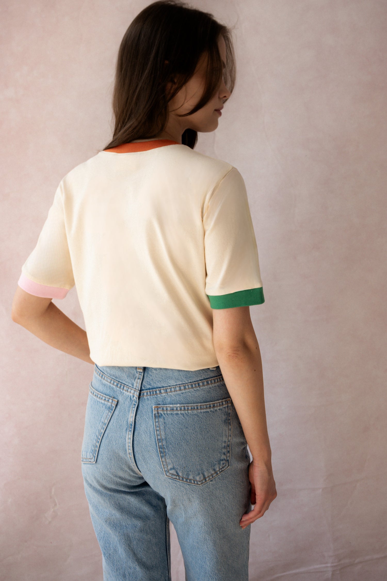 T-SHIRT AMORE COLORI KREMOWY