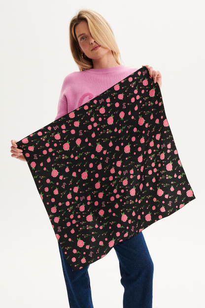 APASZKA RÓŻE CZARNA