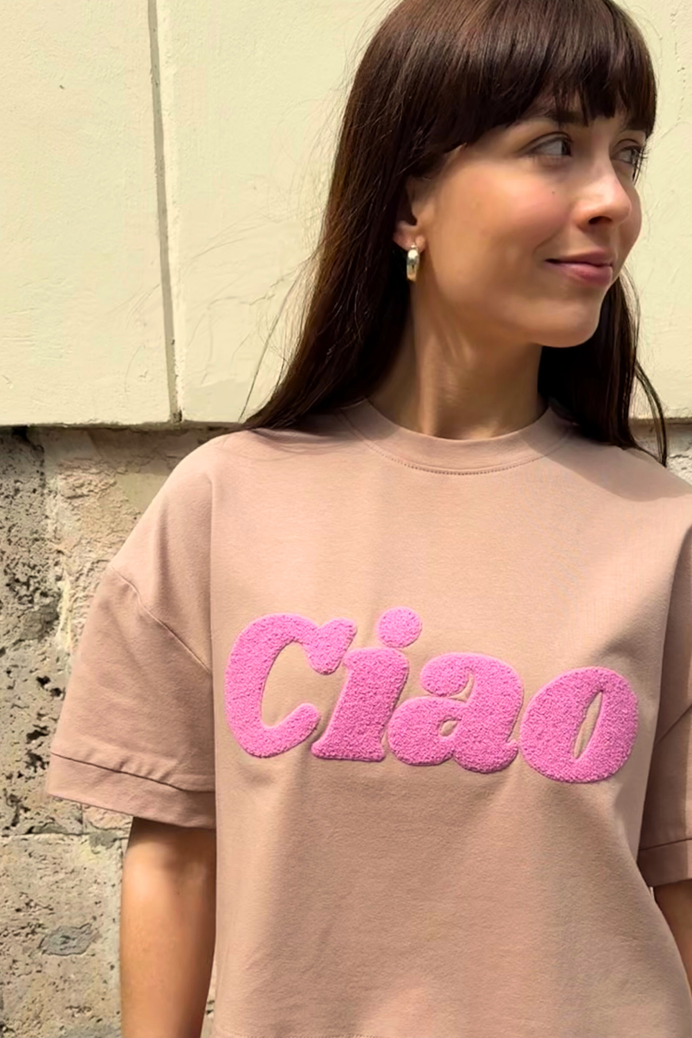 T-SHIRT CIAO BOXY BEŻOWY