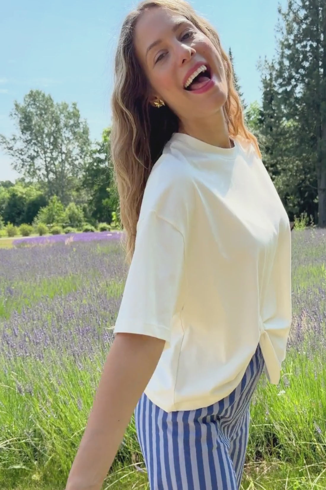 BLUE V-NECK FELICITA T-SHIRT